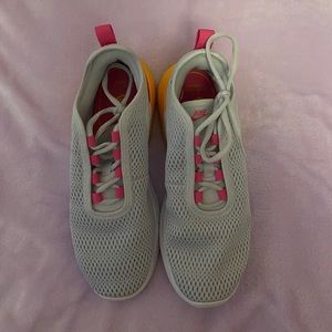 Nike Women’s shoes